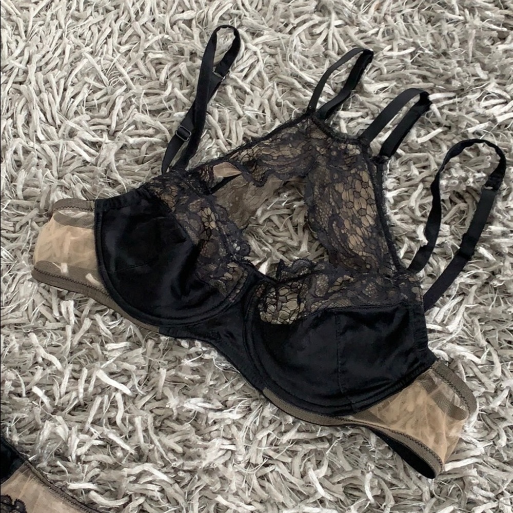 Else Lingerie Set - Picture 5 of 8